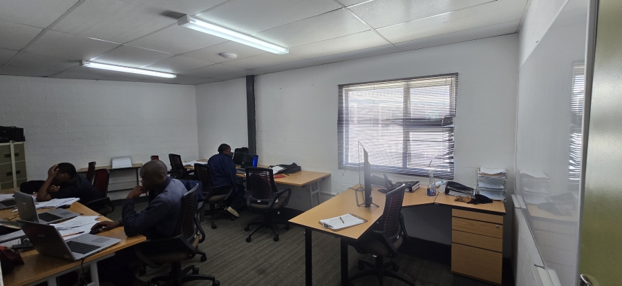 To Let commercial Property for Rent in Beaconvale Western Cape